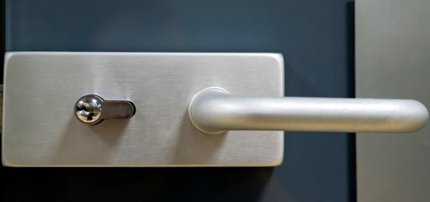 Change Patio Door Locks in Thermalito, California
